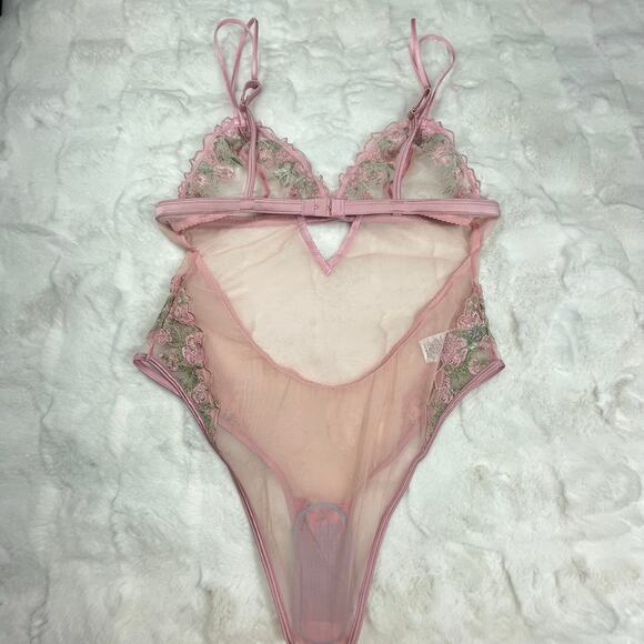 🔥NWOT ASOS Floral Embroidered Mesh Strappy Lingerie Bodysuit  Pink Size 10 - Picture 7 of 13